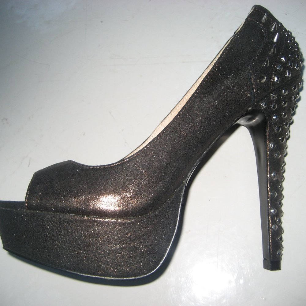 D.A.O. Define an Original Bronze Platform Peep Toe High Heel Stiletto Size 8 NIB